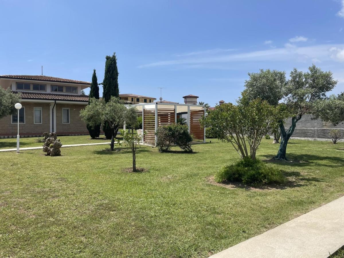 Verter Home Resort Ovile la Marina Εξωτερικό φωτογραφία